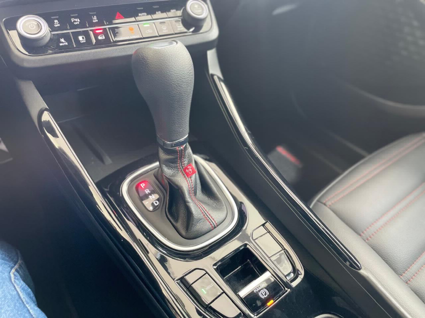 fiat fastback 1.3 turbo 270 flex abarth at6 4p automatico 2024