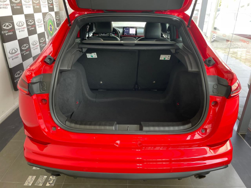fiat fastback 1.3 turbo 270 flex abarth at6 4p automatico 2024