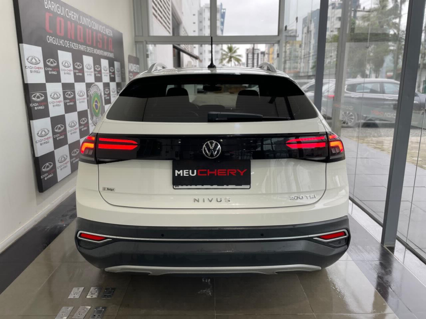 volkswagen nivus 1.0 200 tsi total flex highline automatico 4p 2023