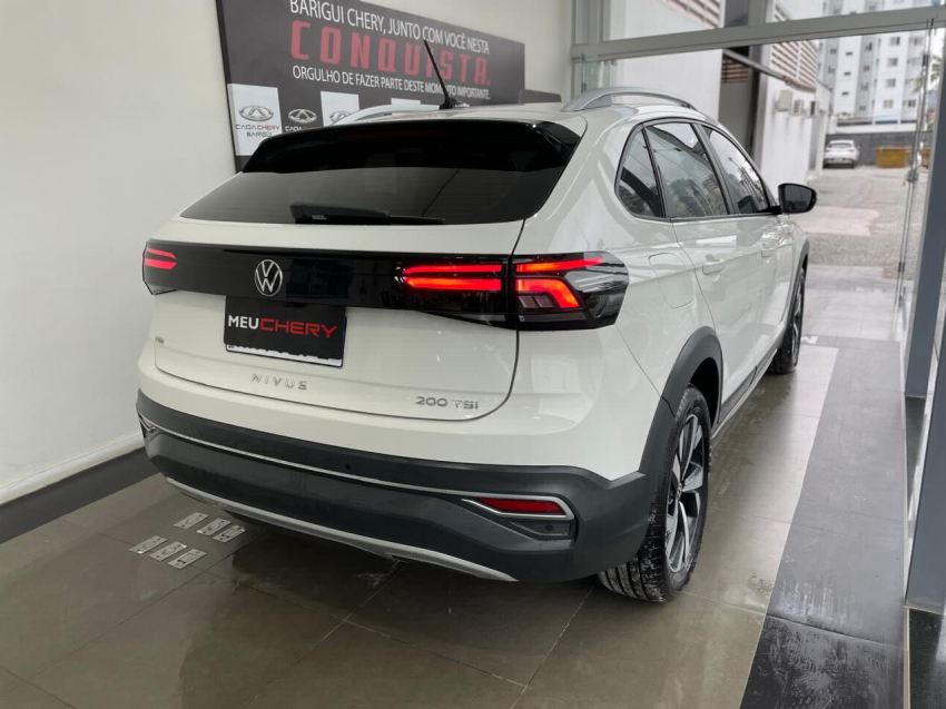 volkswagen nivus 1.0 200 tsi total flex highline automatico 4p 2023