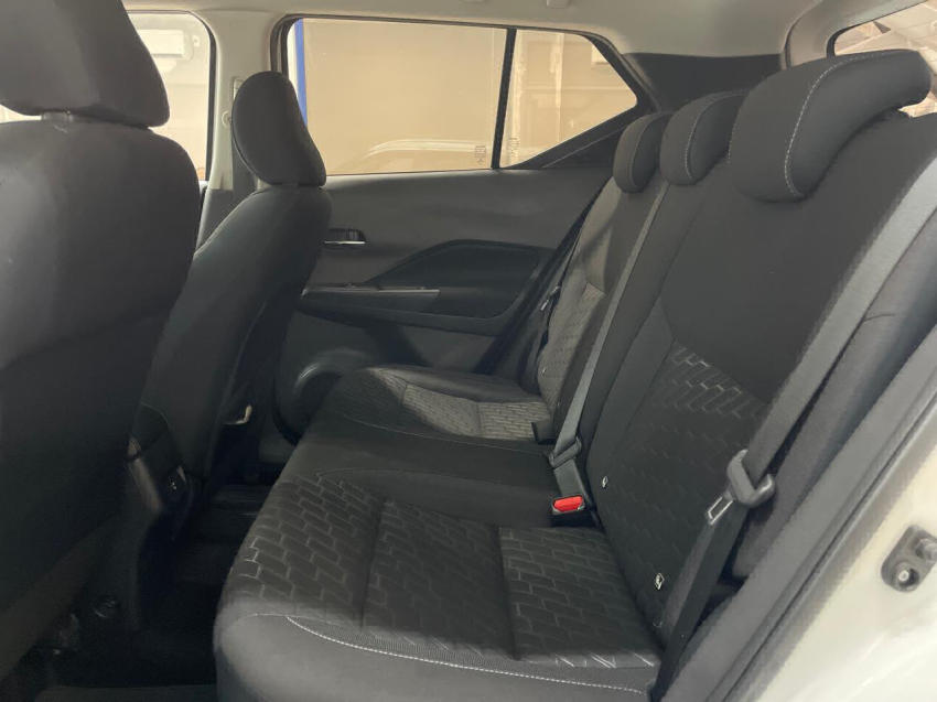 nissan kicks 1.6 16v flexstart advance xtronic flex 4p automatico 2023