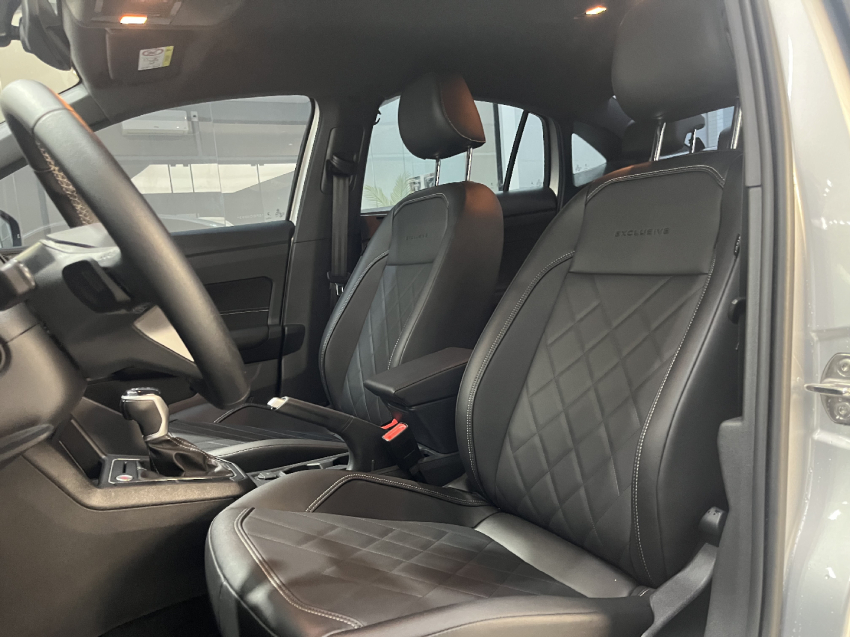 volkswagen virtus 1.4 250 tsi exclusive automatico flex 4p 2025