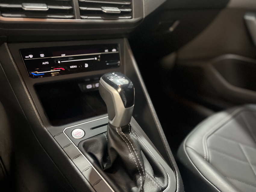 volkswagen virtus 1.4 250 tsi exclusive automatico flex 4p 2025