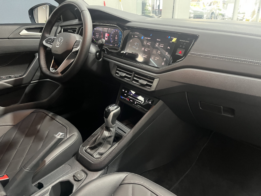 volkswagen virtus 1.4 250 tsi exclusive automatico flex 4p 2025
