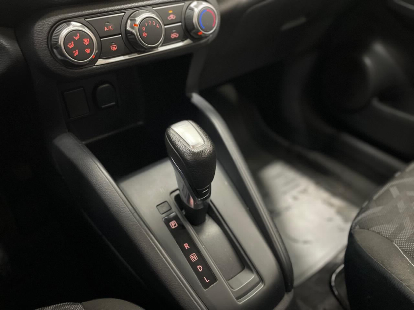 nissan kicks 1.6 16v flexstart active xtronic 1.5 flex 4p automatico 2024