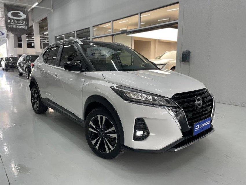 nissan kicks 1.6 16v flexstart exclusive xtronic flex 4p automatico 2024