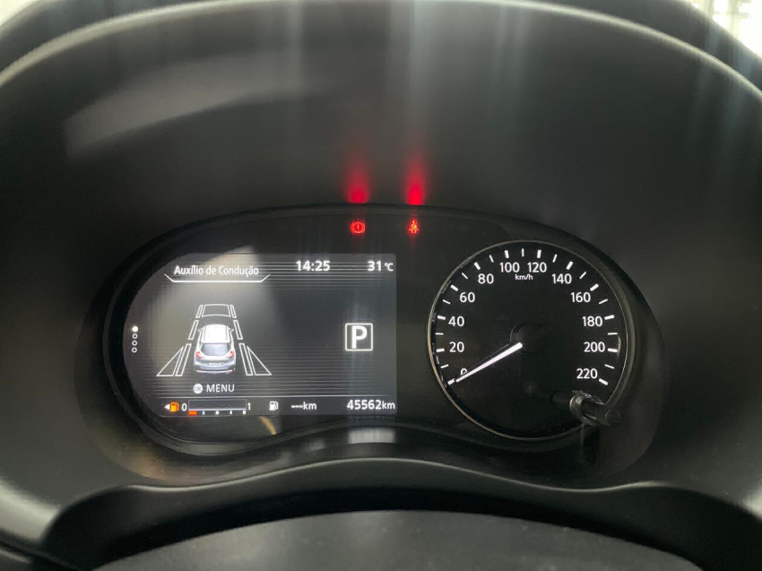 nissan kicks 1.6 16v flexstart exclusive xtronic flex 4p automatico 2024