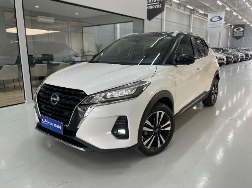 nissan kicks 1.6 16v flexstart exclusive xtronic flex 4p automatico 2024