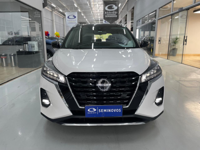 nissan kicks 1.6 16v flexstart exclusive xtronic flex 4p automatico 2024