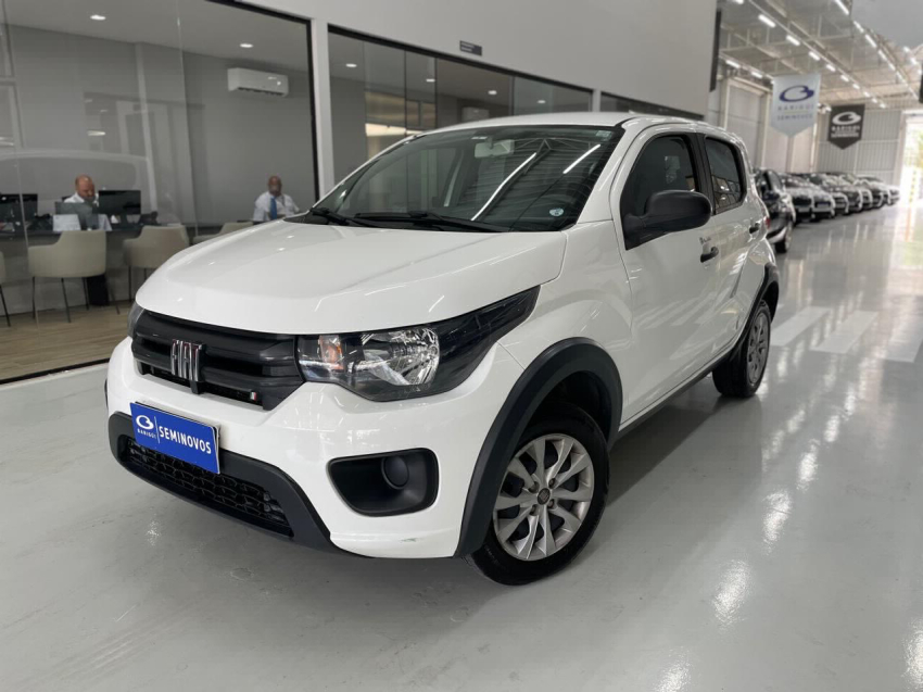 fiat mobi 1.0 evo flex like. manual 4p 2023 fiat mobi 1.0 evo flex like. manual 4p 2023