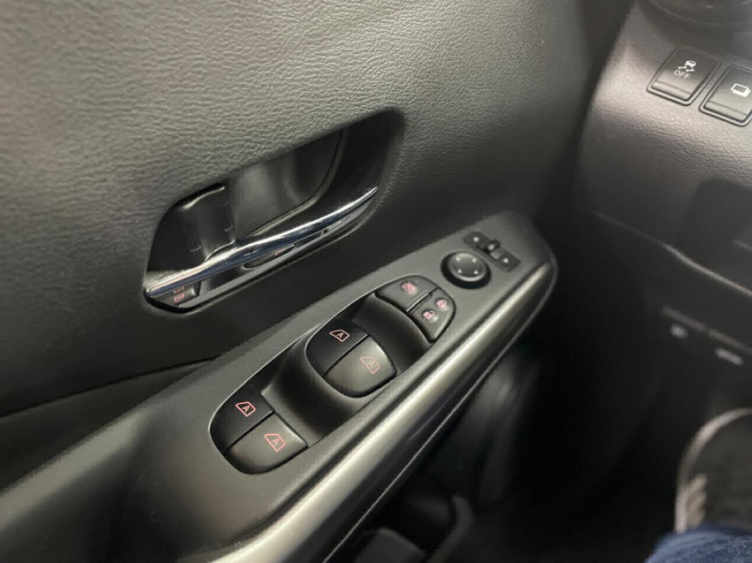 nissan kicks 1.6 16v flexstart sv 4p xtronic flex automatico 2018