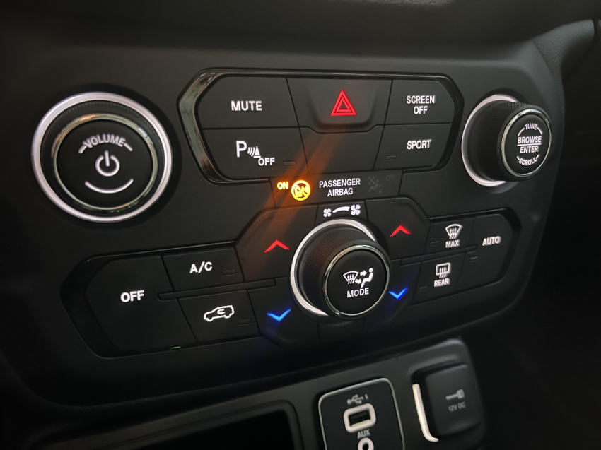 jeep renegade 1.8 16v flex sport 4p automatico 1.7 eletrico 202111