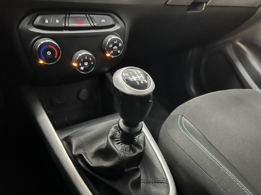 chevrolet onix 1.0 mpfi lt 8v flex 4p manual 9.9 201916