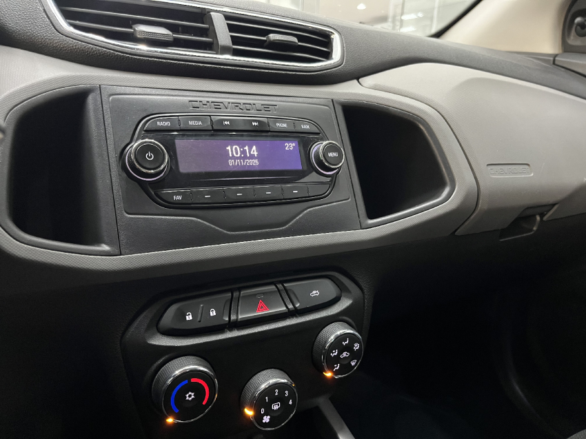 chevrolet onix 1.0 mpfi lt 8v flex 4p manual 9.9 201910