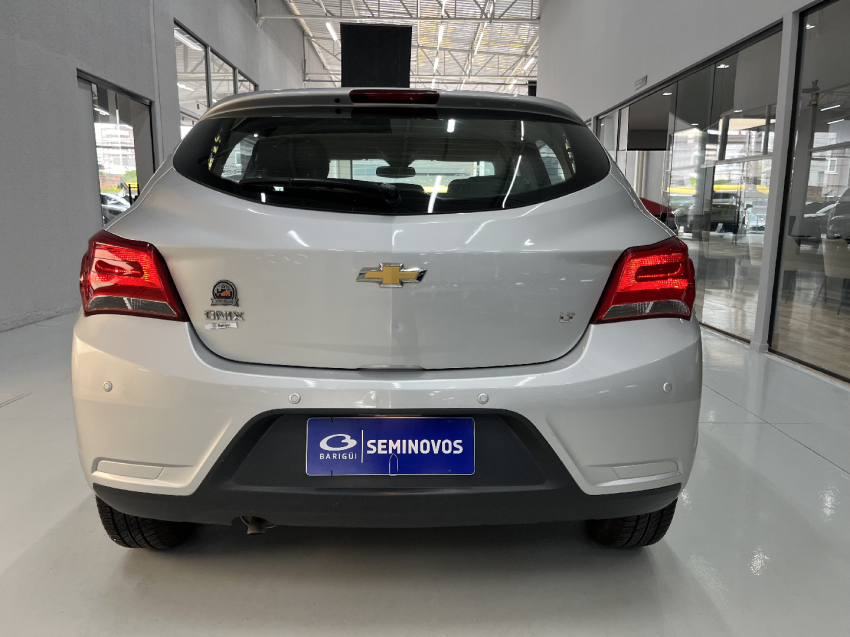 chevrolet onix 1.0 mpfi lt 8v flex 4p manual 9.9 20194