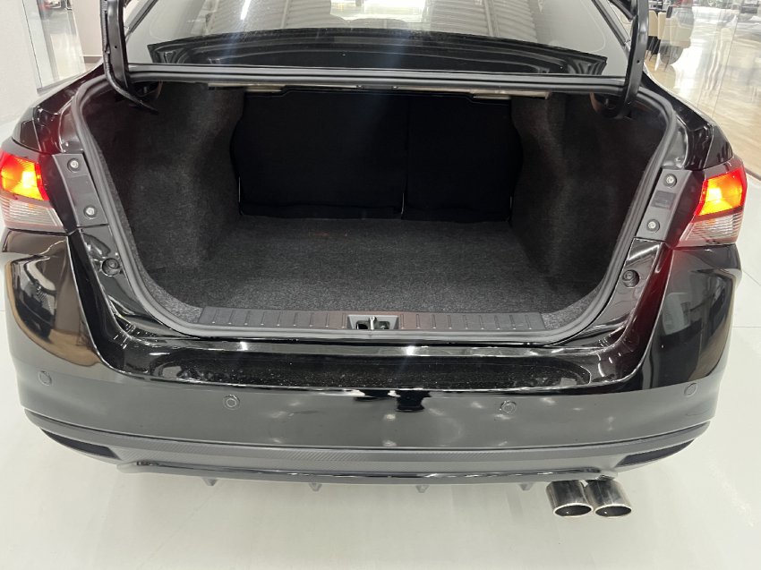 nissan versa 1.6 16v flex sr xtronic 4p automatico 202517