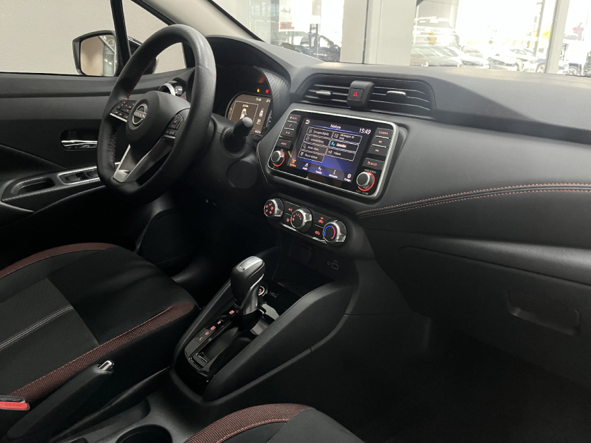 nissan versa 1.6 16v flex sr xtronic 4p automatico 202518