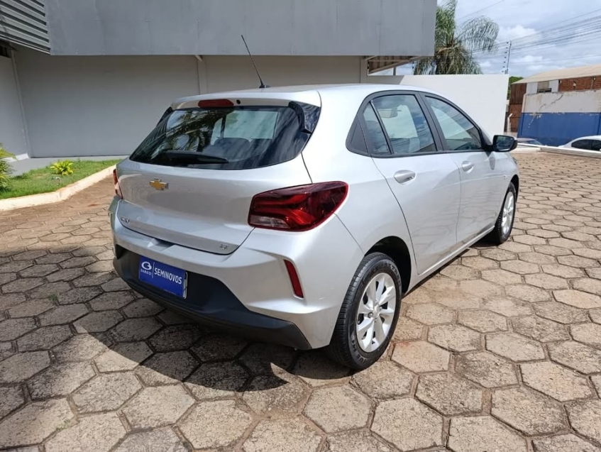 chevrolet onix 1.0 flex lt manual 4p 20235