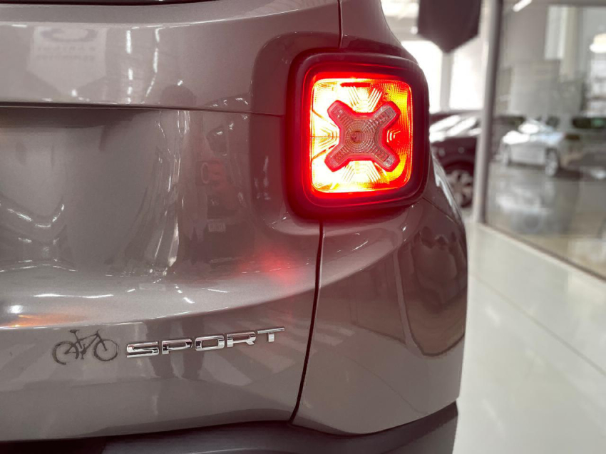 jeep renegade 1.8 16v flex sport 4p automatico 20215