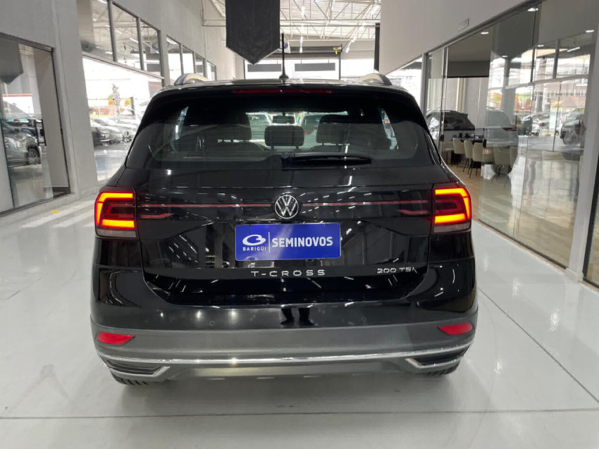 volkswagen t-cross 1.0 200 tsi total flex comfortline automatico 4p 20232
