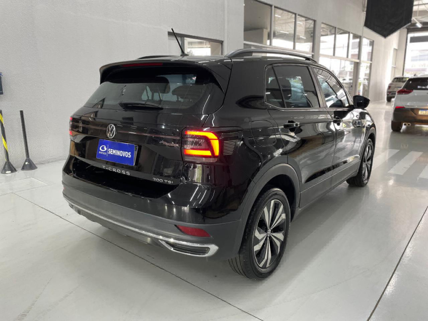 volkswagen t-cross 1.0 200 tsi total flex comfortline automatico 4p 20234