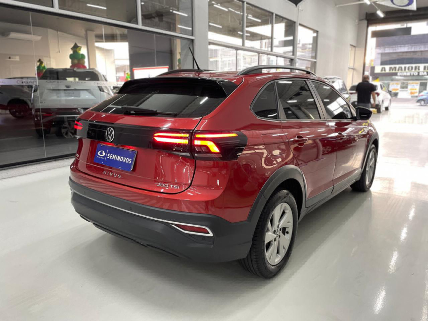 volkswagen nivus 1.0 200 tsi total flex comfortline automatico 4p 20235