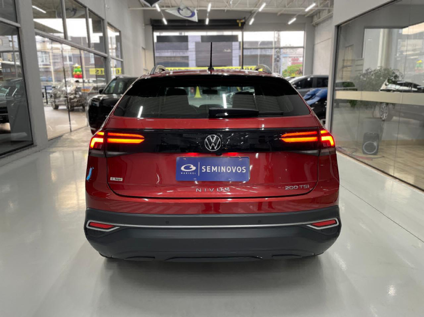 volkswagen nivus 1.0 200 tsi total flex comfortline automatico 4p 20234