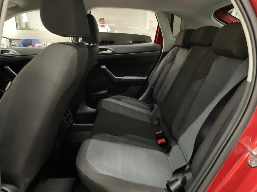 volkswagen nivus 1.0 200 tsi total flex comfortline automatico 4p 20239