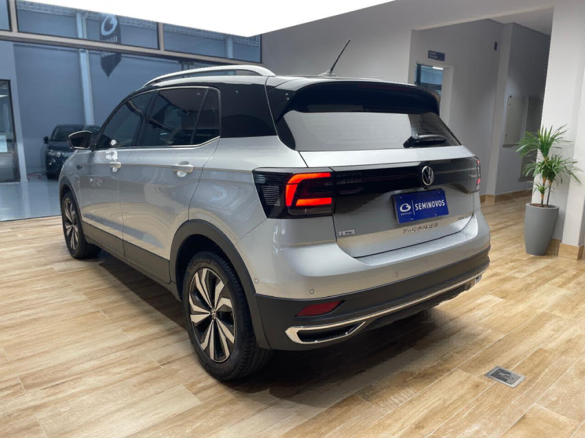 volkswagen t-cross 1.4 250 tsi total flex highline automatico 4p 20233