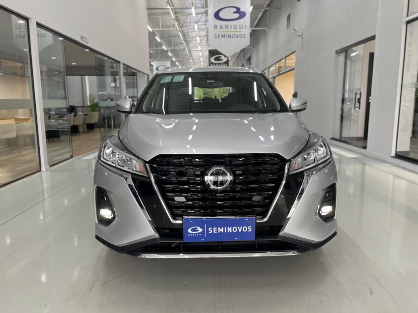 nissan kicks play 1.6 16v flexstart advance plus xtronic flex 4p automatico 2025