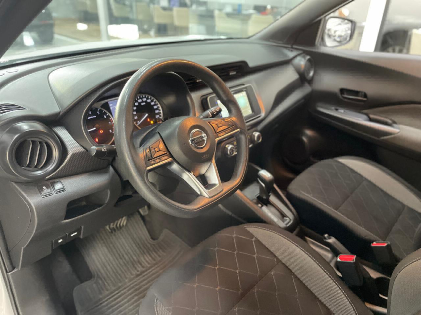 nissan kicks 1.6 16v flexstart s 4p xtronic flex automatico 202011