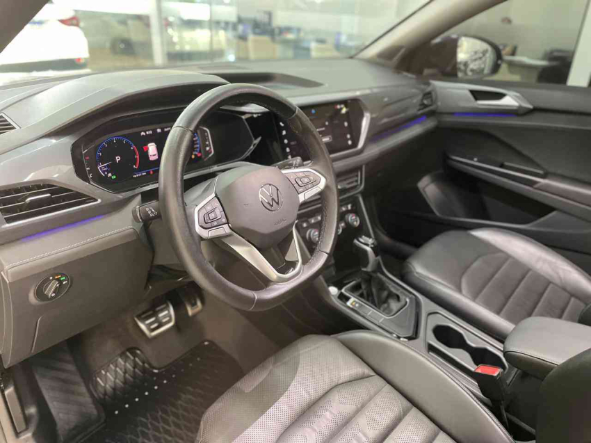 volkswagen taos 1.4 250 tsi total flex highline automatico 4p 202211