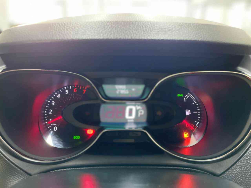 renault captur 1.6 16v sce flex intense x-tronic 4p automatico 201911