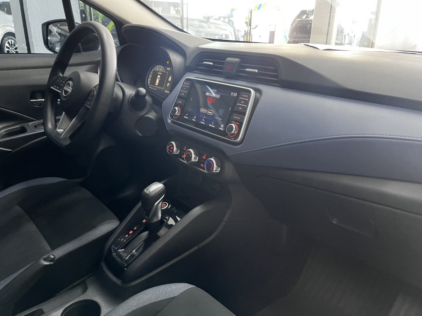 nissan versa 1.6 16v flex advance xtronic 4p automatico 202411