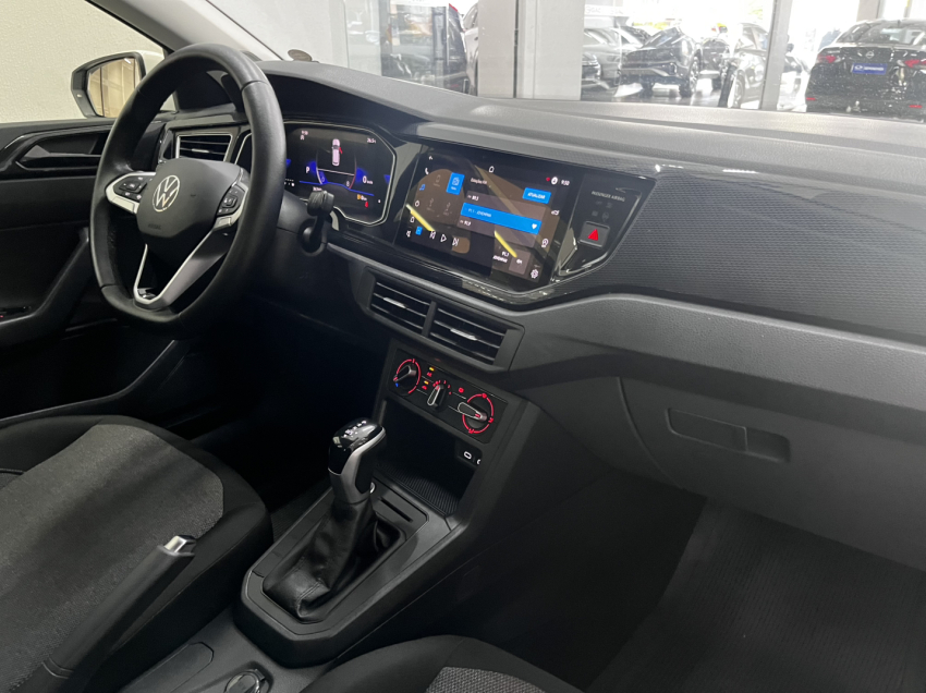 volkswagen polo 1.0 170 tsi comfortline automatico 1.7 flex 4p 202413