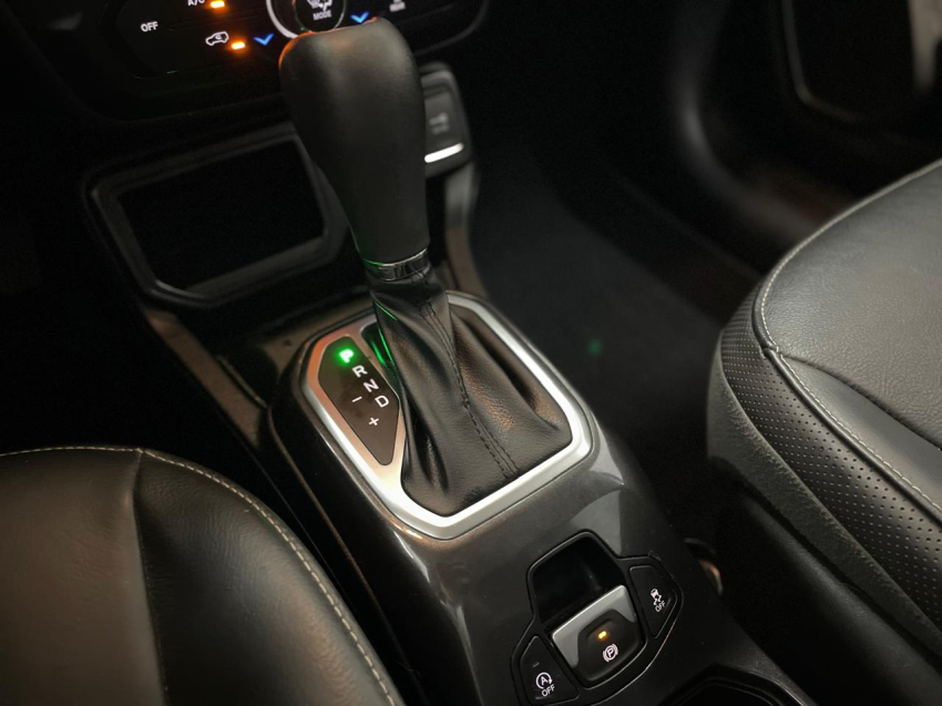 jeep renegade 1.3 t270 turbo flex longitude at6 4p automatico 20229