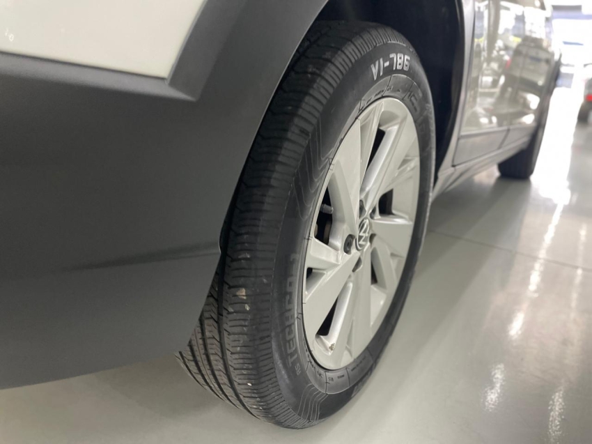 volkswagen nivus 1.0 200 tsi total flex comfortline automatico 4p 202115