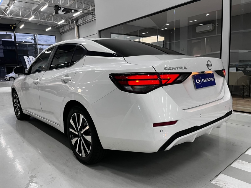 nissan sentra 2.0 16v gasolina advance xtronic 4p automatico 20255