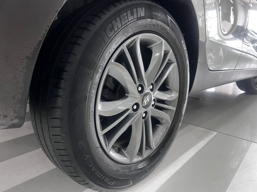 hyundai ix35 2.0 mpfi gl 16v flex 4p automatico 202010