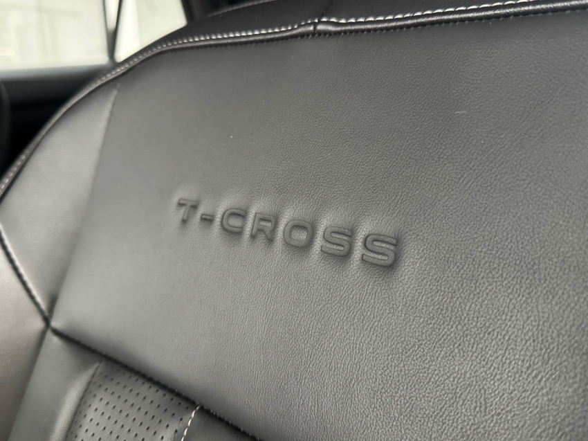 volkswagen t-cross 1.4 250 tsi total flex highline automatico 4p 202510