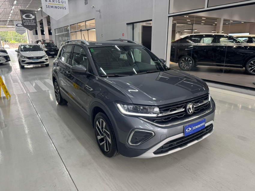 volkswagen t-cross 1.4 250 tsi total flex highline automatico 4p 2025