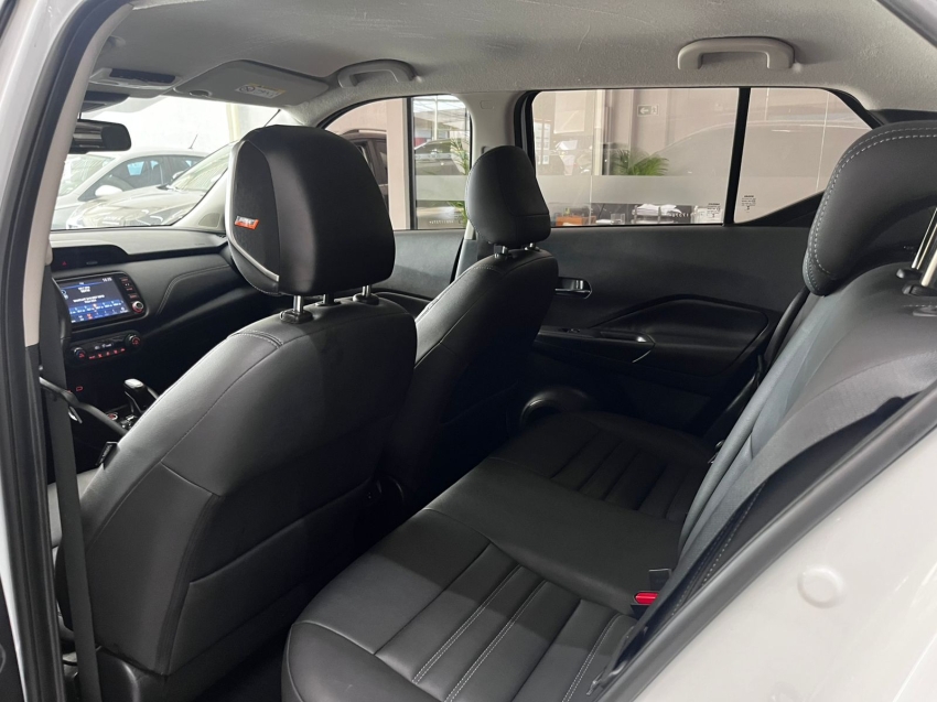 nissan kicks 1.6 16v flexstart exclusive xtronic flex 4p automatico 202416