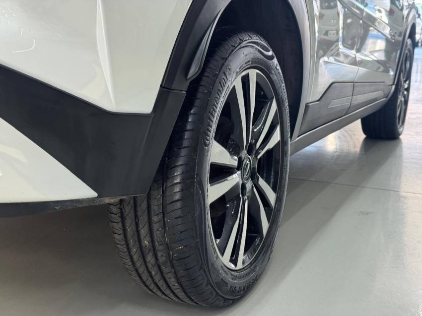 nissan kicks 1.6 16v flexstart exclusive xtronic flex 4p automatico 202417