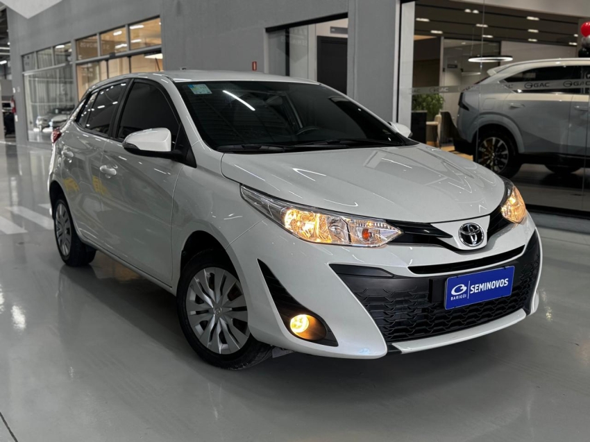 toyota yaris 1.3 16v flex xl multidrive 4p automatico 2020