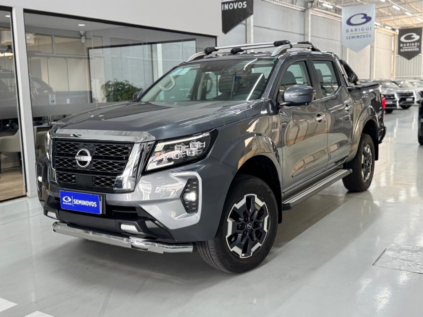 nissan frontier 2.3 16v turbo diesel platinum cd 4x4 automatico 4p 2025