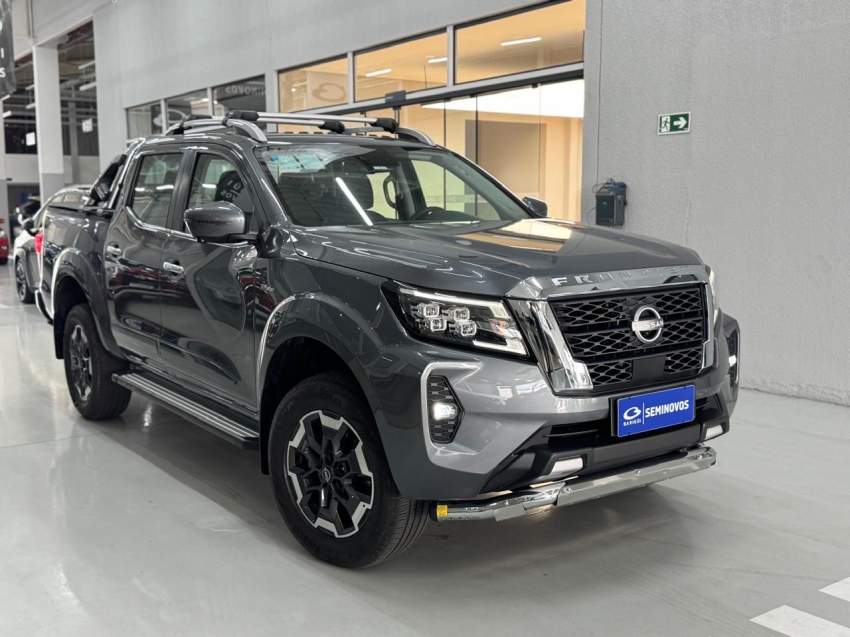 nissan frontier 2.3 16v turbo diesel platinum cd 4x4 automatico 4p 20252