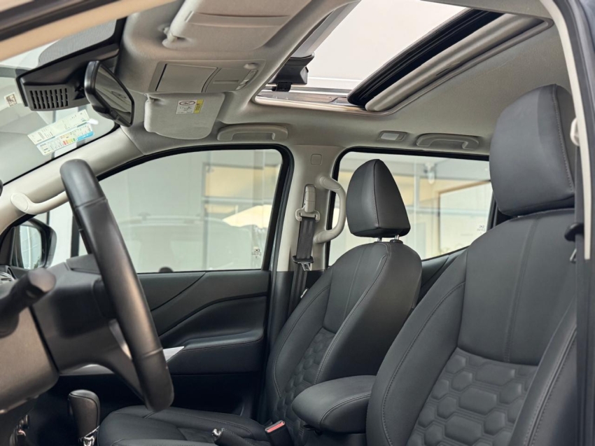 nissan frontier 2.3 16v turbo diesel platinum cd 4x4 automatico 4p 202511