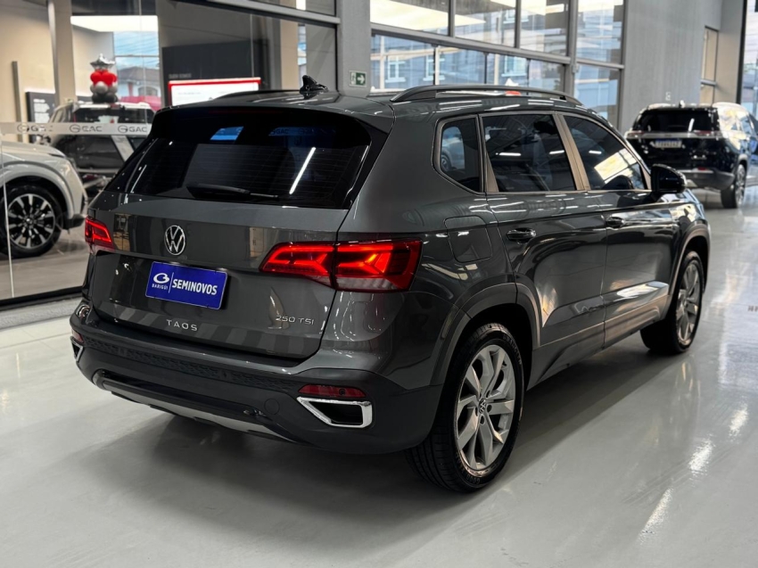 volkswagen taos 1.4 250 tsi total flex comfortline automatico 4p 202214