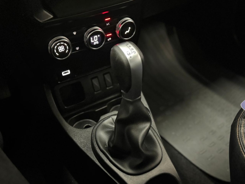 renault oroch 1.3 tce flex outsider x-tronic 4p automatico 20237