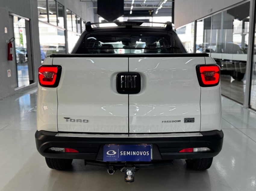 fiat toro 1.3 turbo 270 flex freedom at6 4p automatico 202213